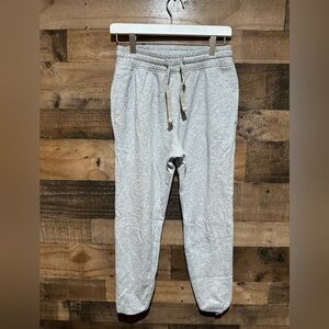 Gymshark XS Gray Sweatpants Womens